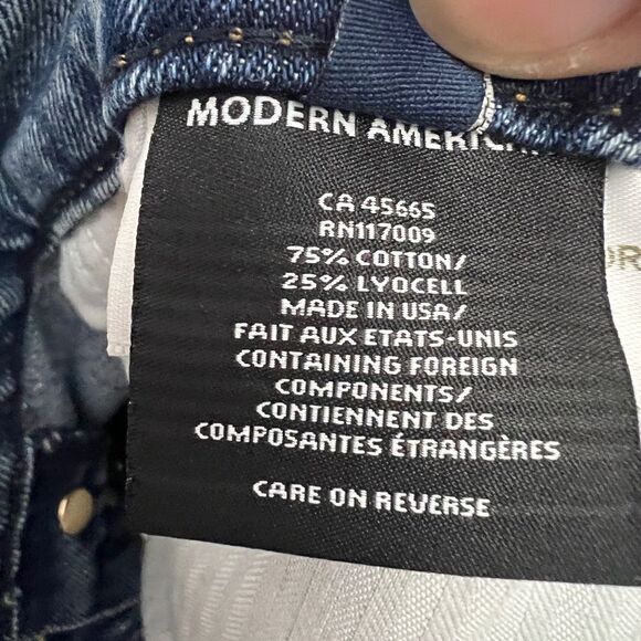 Modern American East Side High Short - Picture 10 of 10